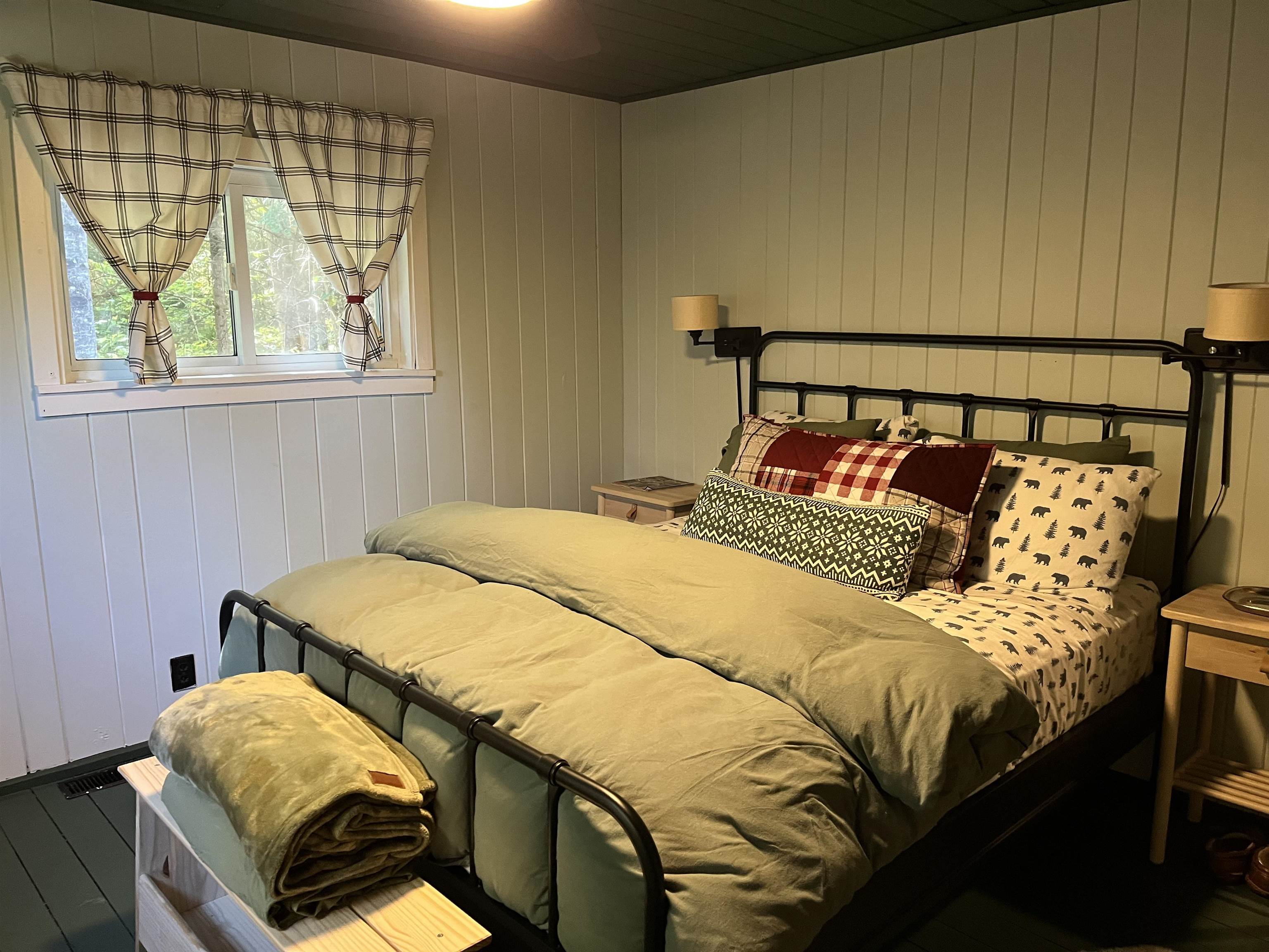 645 Stratton Arlington Road Wardsboro, VT 05360 - Photo 21 of 39
