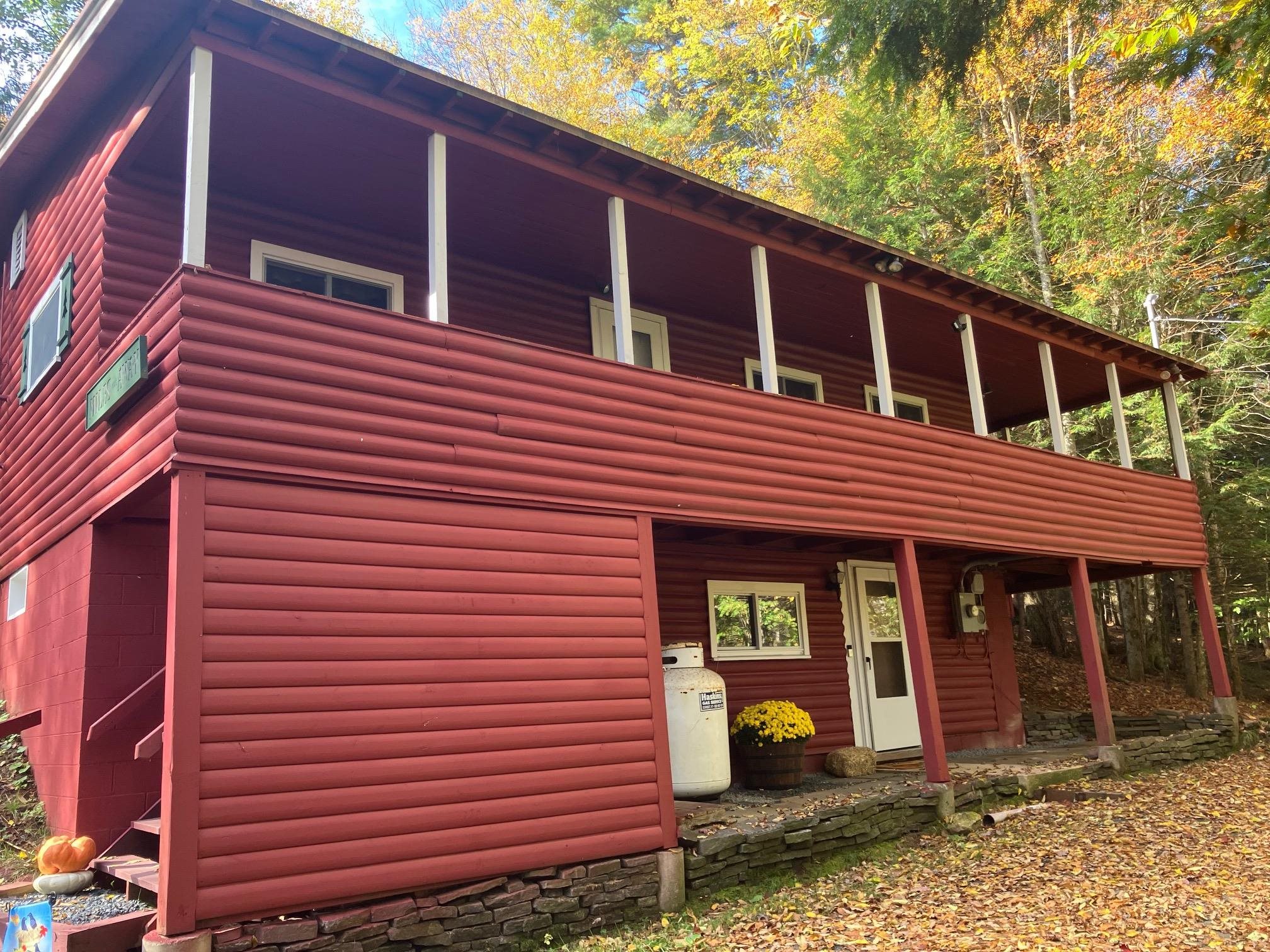645 Stratton Arlington Road Wardsboro, VT 05360 - Photo 3 of 39