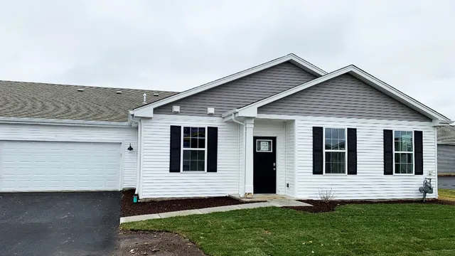 $291,990 | 6491 Juniper Drive, Wonder Lake, IL 60097