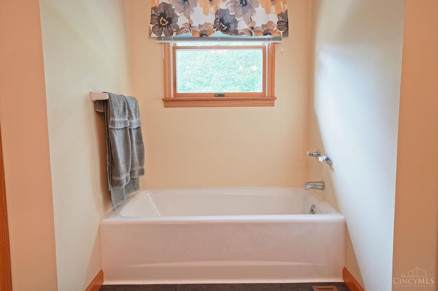 5050 Dearth Road Springboro, OH 45066 - Photo 36 of 50 Gallery Image 36