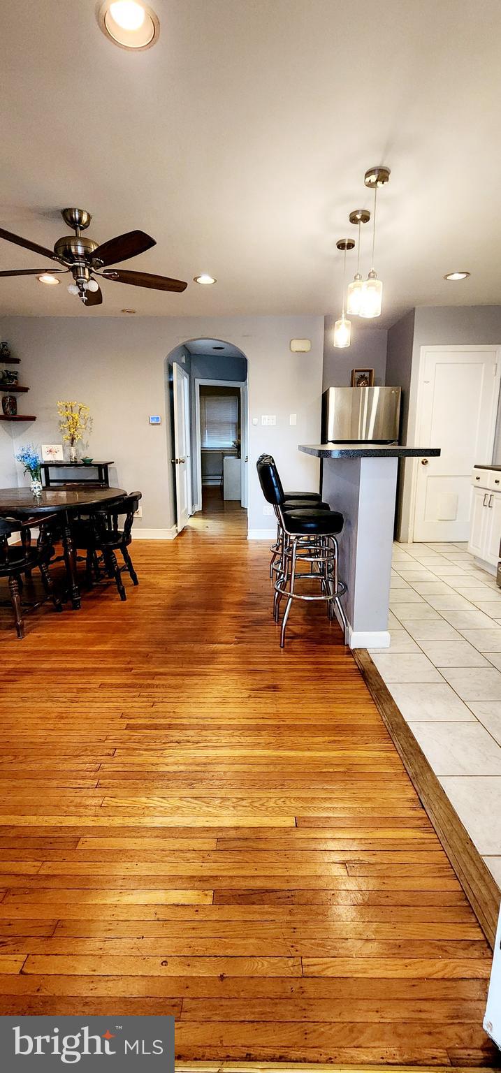 5819 Bustleton Avenue Philadelphia, PA 19149 - Photo 4 of 25