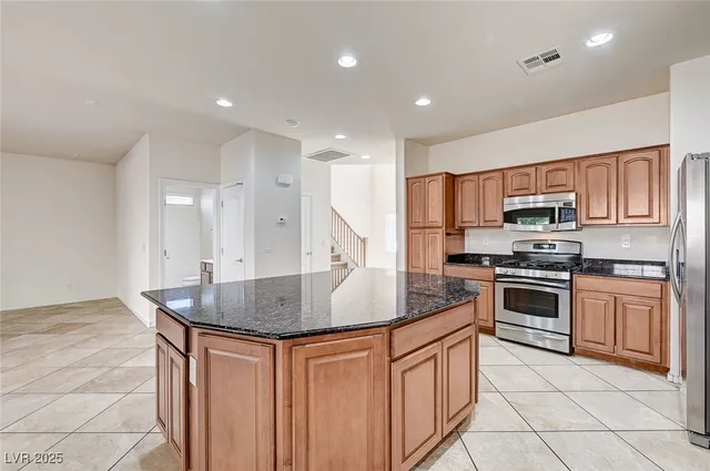 $2,550 | 5536 Danforth Avenue, Las Vegas, NV 89141