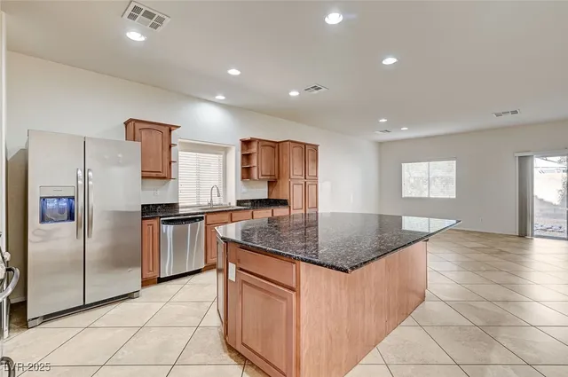 $2,550 | 5536 Danforth Avenue, Las Vegas, NV 89141