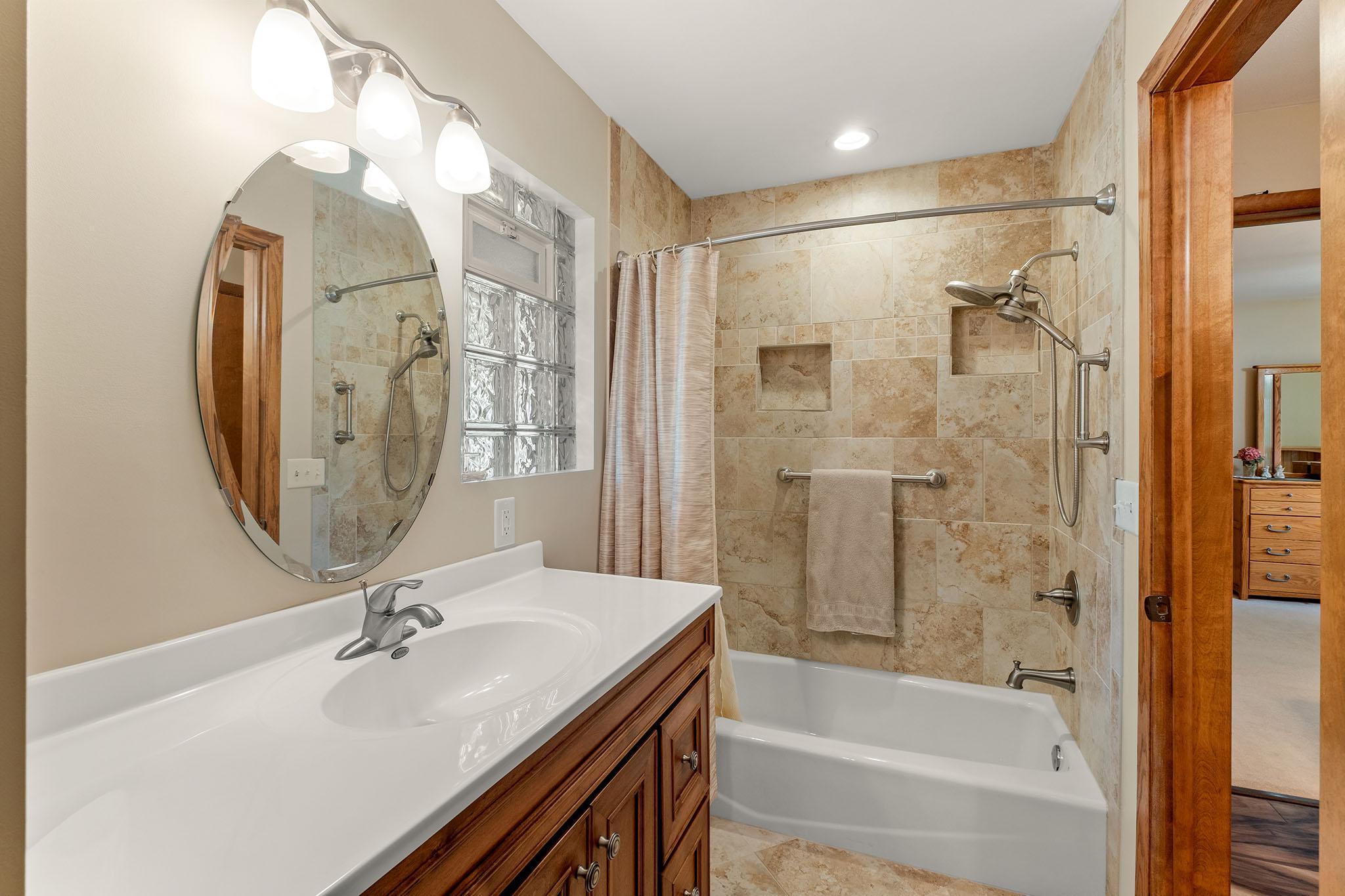 1800 Hiawatha Court Northeast Rochester, MN 55906 - Photo 31 of 66