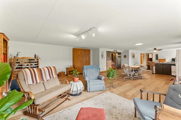 $549,900 | 1800 Hiawatha Court Northeast, Rochester, MN 55906