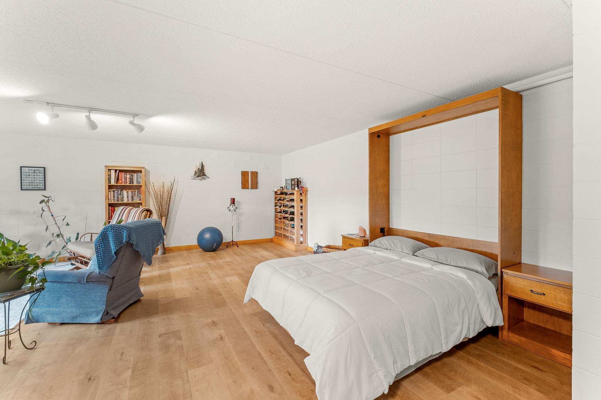 1800 Hiawatha Court Northeast Rochester, MN 55906 - Photo 39 of 66