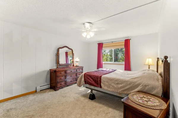 $549,900 | 1800 Hiawatha Court Northeast, Rochester, MN 55906