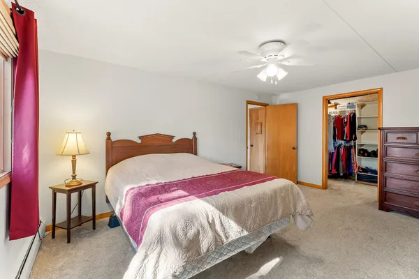 $549,900 | 1800 Hiawatha Court Northeast, Rochester, MN 55906