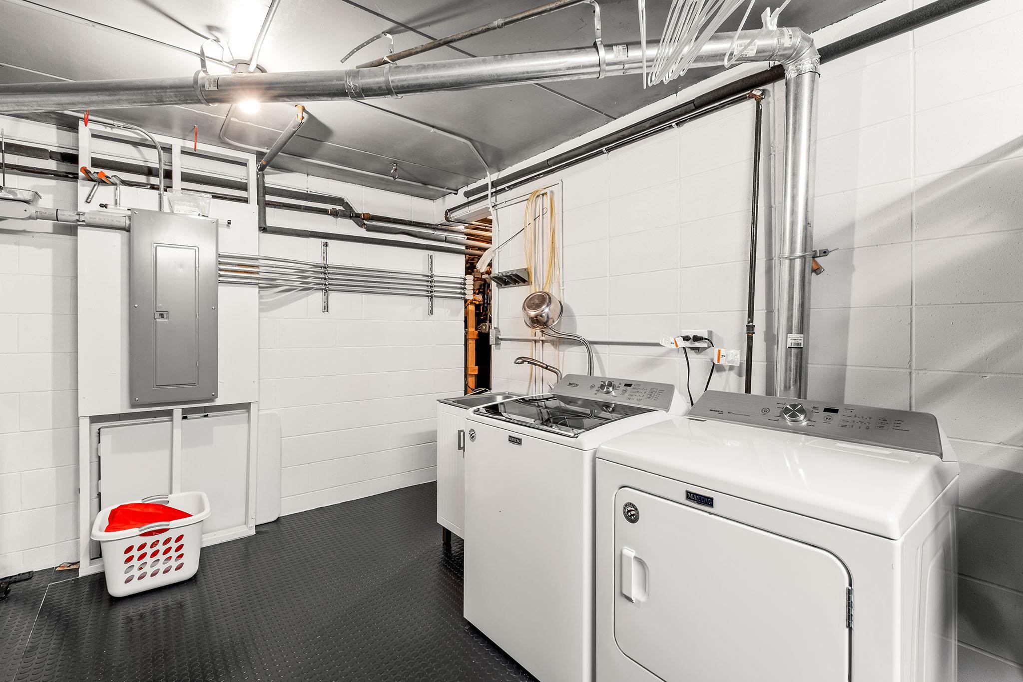 1800 Hiawatha Court Northeast Rochester, MN 55906 - Photo 54 of 66