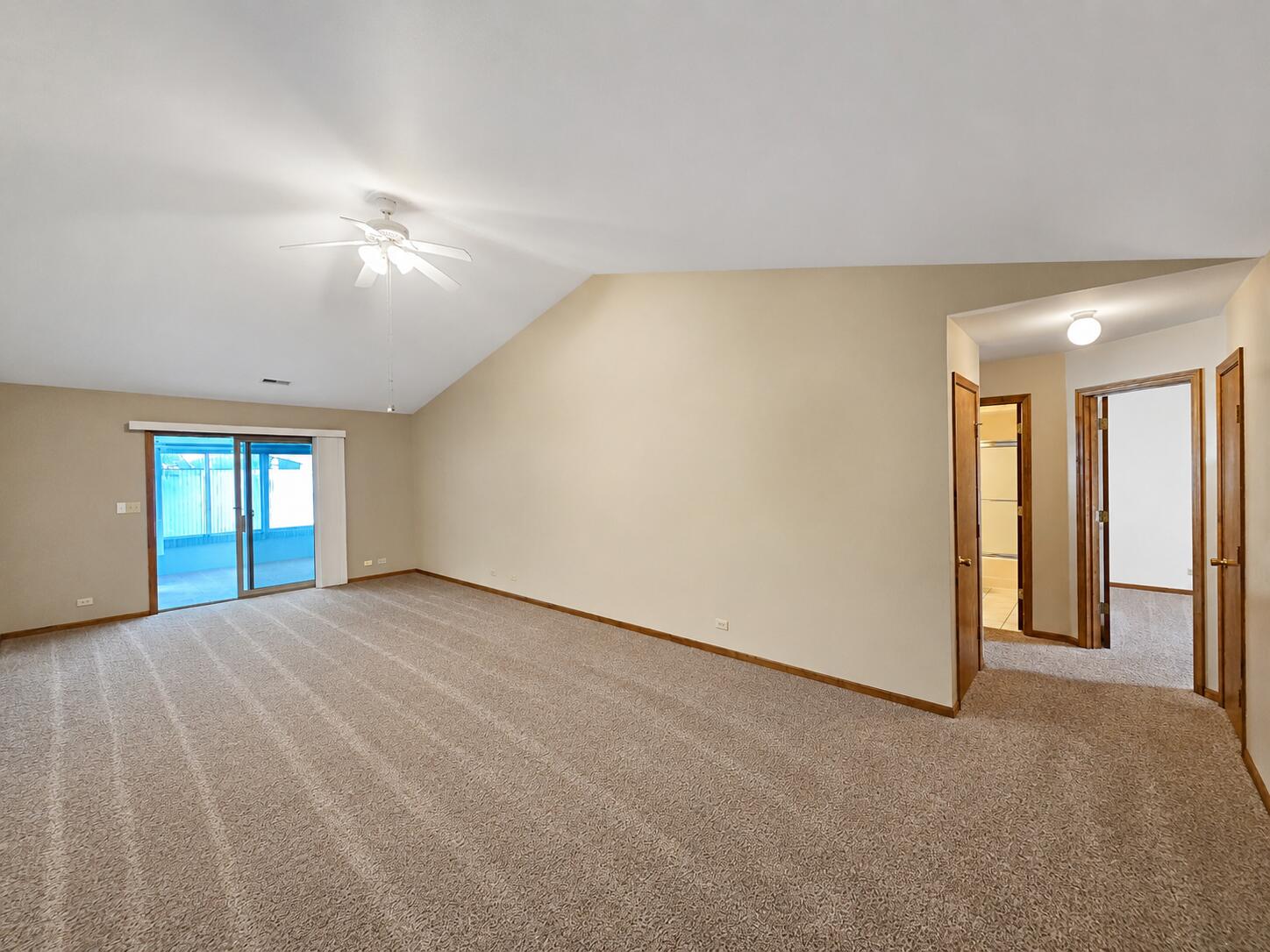 6366 West 86th Court Crown Point, IN 46307 - Photo 5 of 14 1448x1086