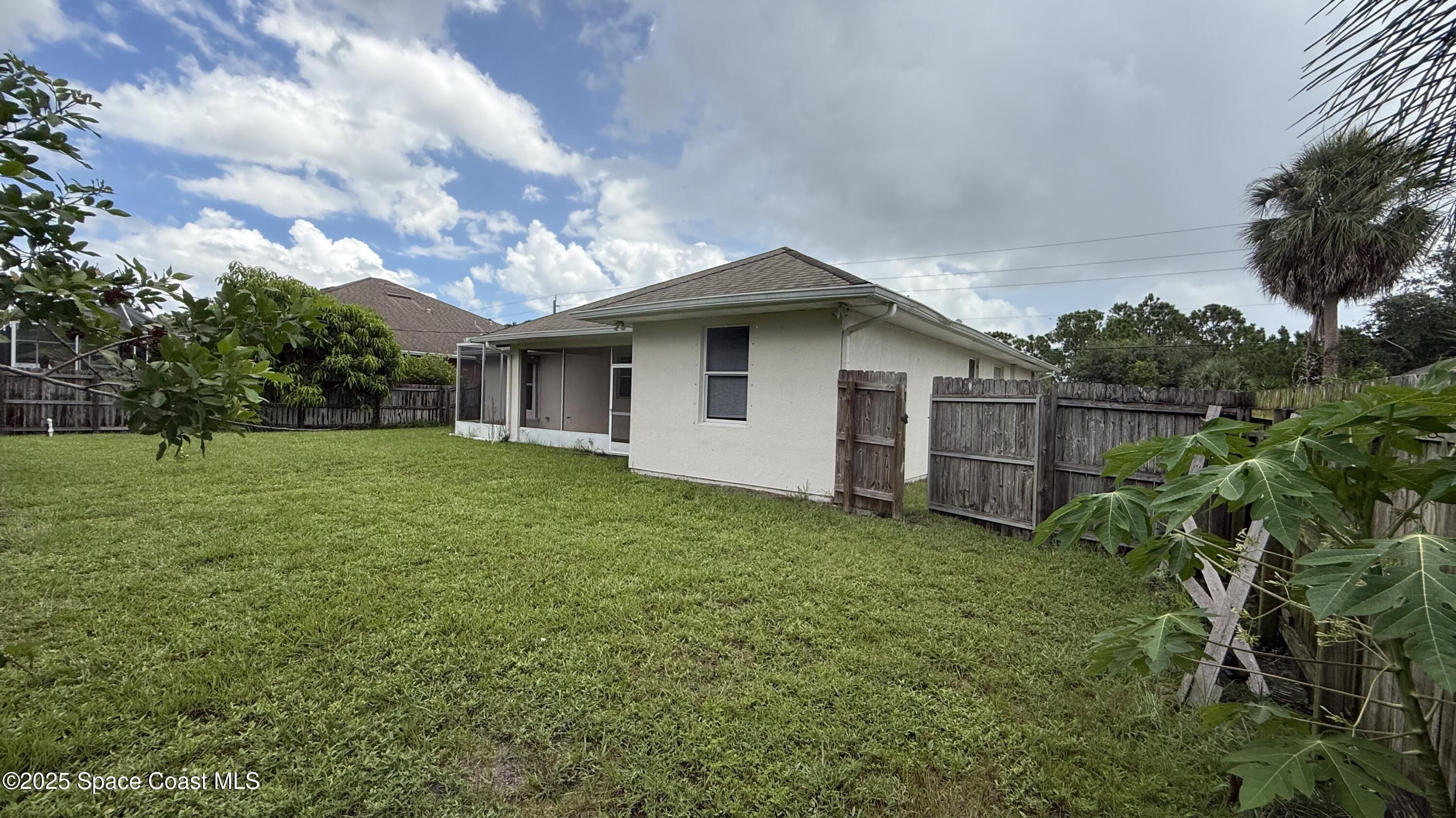 1782 Degroodt Road Southwest Palm Bay, FL 32908 - Photo 21 of 32 1782 DEGROODTPictures Imported Aug 2025