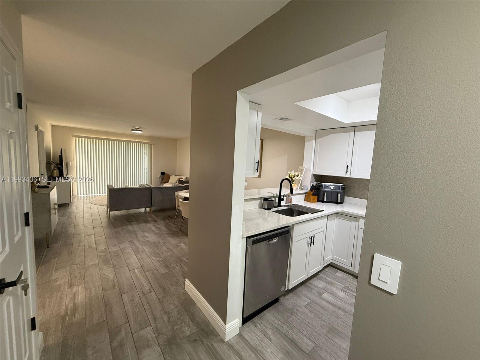 300 Promenade Drive, Unit 105 Dunedin, FL 34698 - Photo 9 of 29