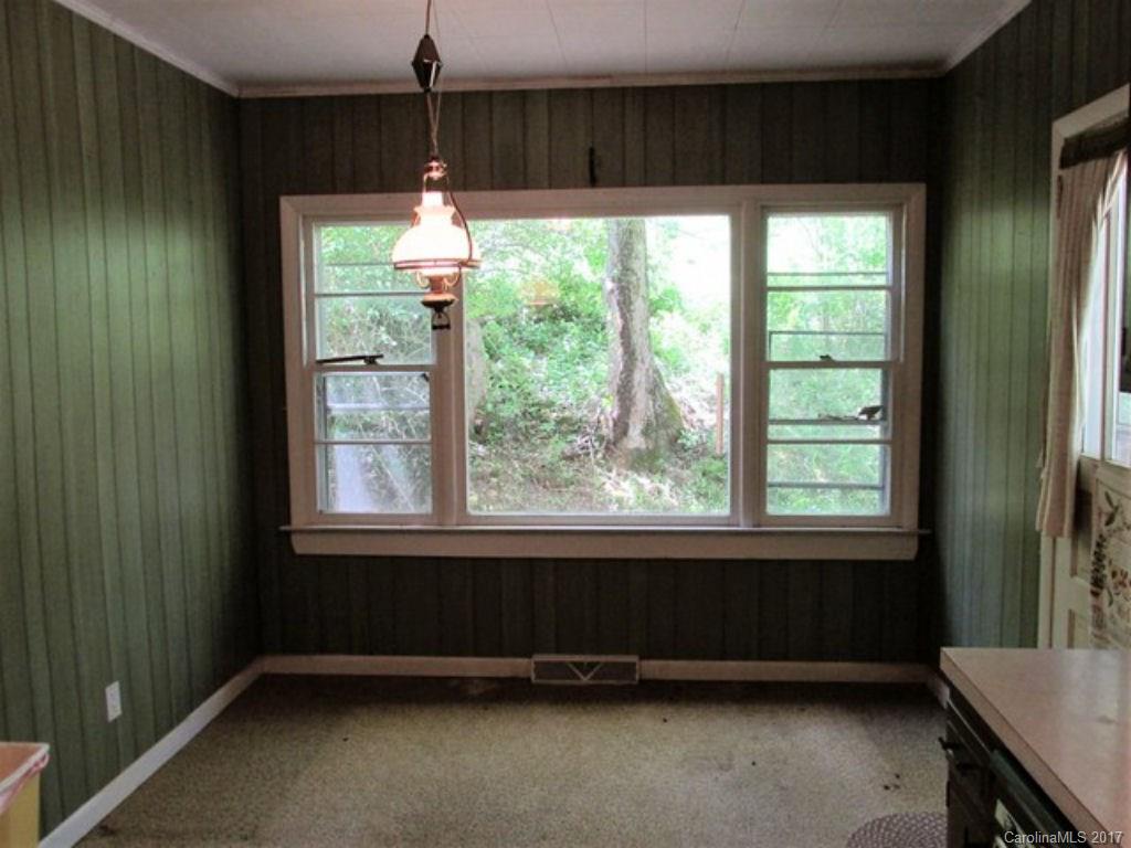 24 Roscoe Lewis Road Sylva, NC 28779 - Photo 13 of 17 Gallery Image 13
