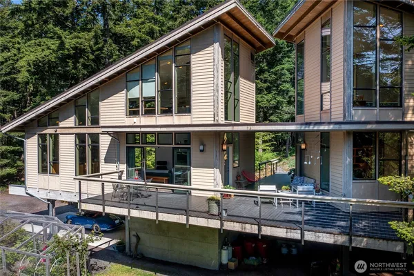 $1,499,000 | 808 Pioneer Hill Road, Orcas Island, WA 98279