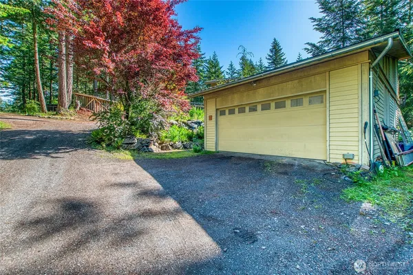 $1,499,000 | 808 Pioneer Hill Road, Orcas Island, WA 98279
