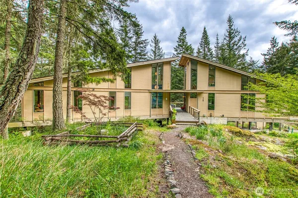 $1,499,000 | 808 Pioneer Hill Road, Orcas Island, WA 98279