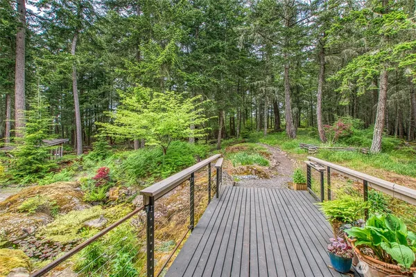 $1,499,000 | 808 Pioneer Hill Road, Orcas Island, WA 98279