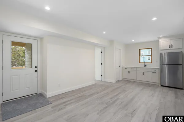 $660,000 | 41615 Starboard Drive, Avon, NC 27915