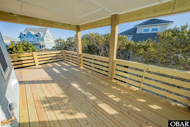 $660,000 | 41615 Starboard Drive, Avon, NC 27915