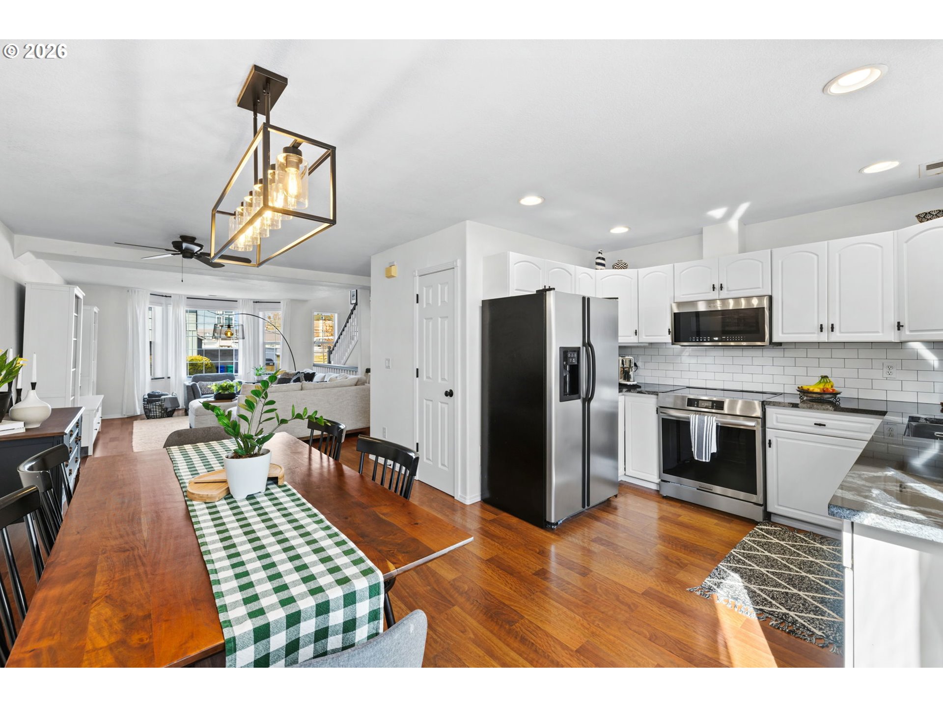 1636 Southeast Knapp Street Portland, OR 97202 - Photo 10 of 28 Kitchen/Dining Room