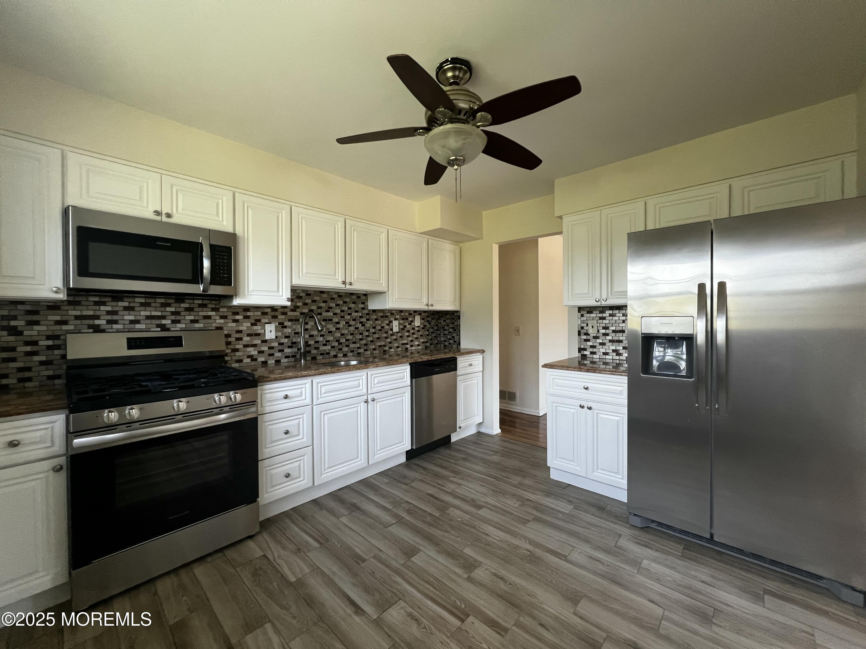 316 Spring Street, Unit UPPR Red Bank, NJ 07701 - Photo 2 of 12 IMG_0070