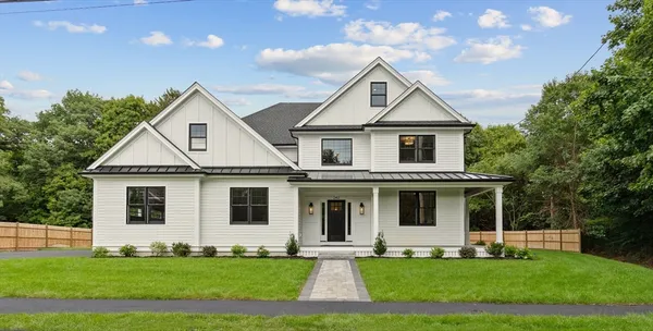 $2,300,000 | 242 Valley Road, Needham, MA 02492