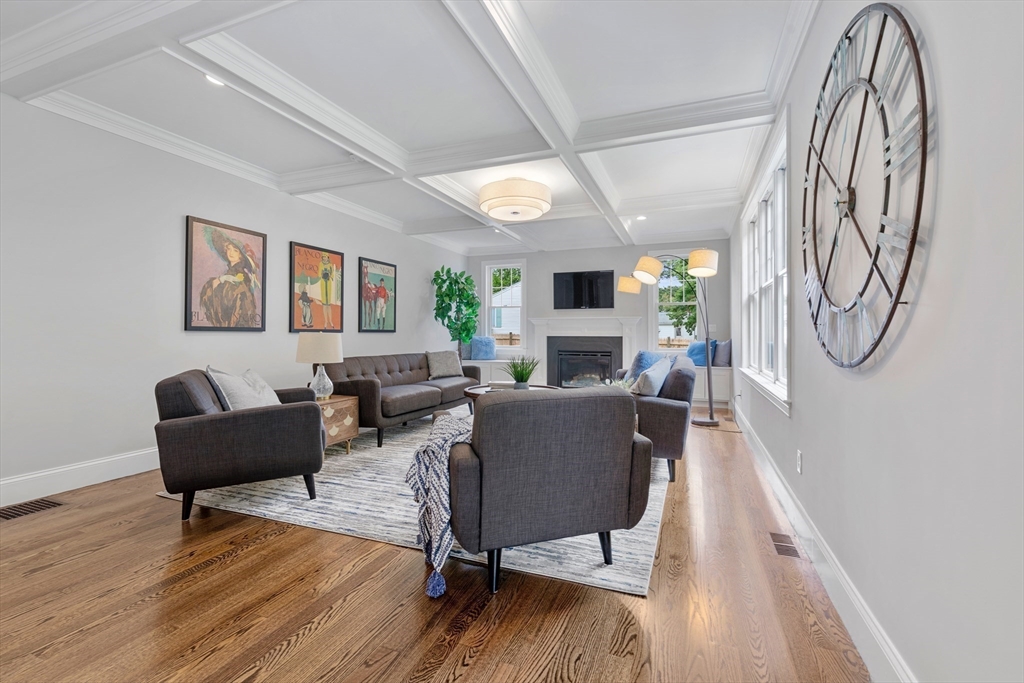 242 Valley Road Needham, MA 02492 - Photo 6 of 23