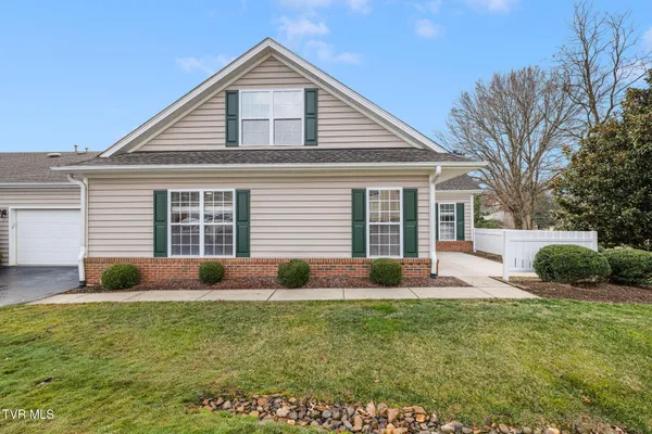 $358,900 | 184 Avonlea Place, Unit 184, Johnson City, TN 37604