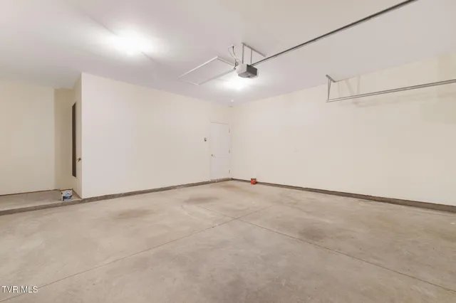 $375,000 | 184 Avonlea Place, Unit 184, Johnson City, TN 37604