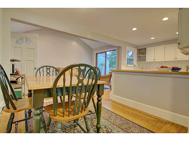 12 Milton Road Barrington, RI 02806 - Photo 5 of 20 Dining Area.