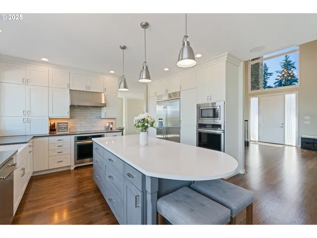 $2,695,000 | 29902 Southeast 30th Street, Washougal, WA 98671