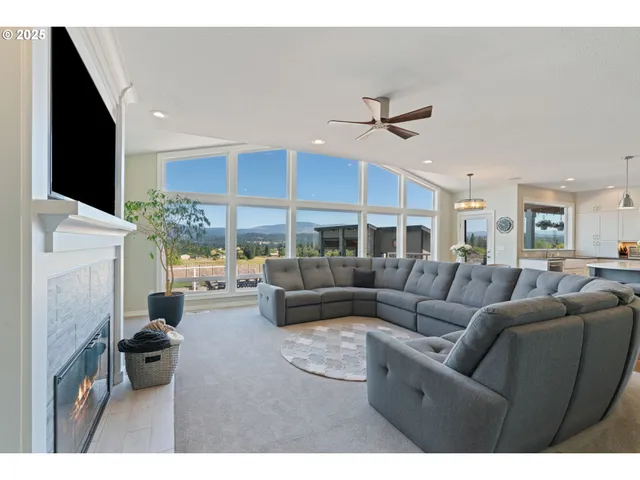 $2,695,000 | 29902 Southeast 30th Street, Washougal, WA 98671