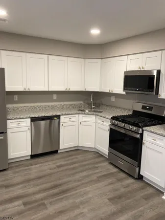 $2,845 | 23 Nottingham Way, Somerset, NJ 08873