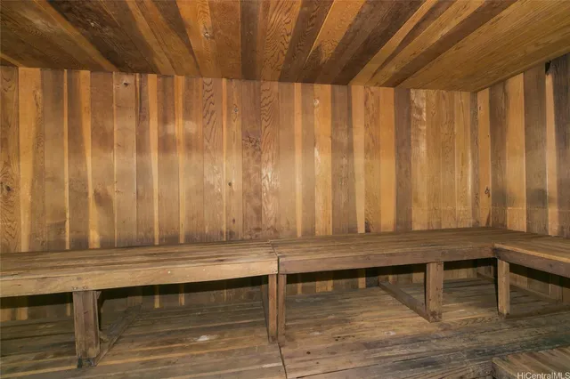 a view of a yard with palm trees