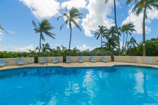 $999,000 | 250 Kawaihae Street, Unit 12F, Honolulu, HI 96825