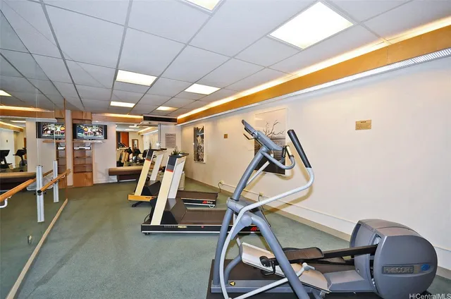 $999,000 | 250 Kawaihae Street, Unit 12F, Honolulu, HI 96825