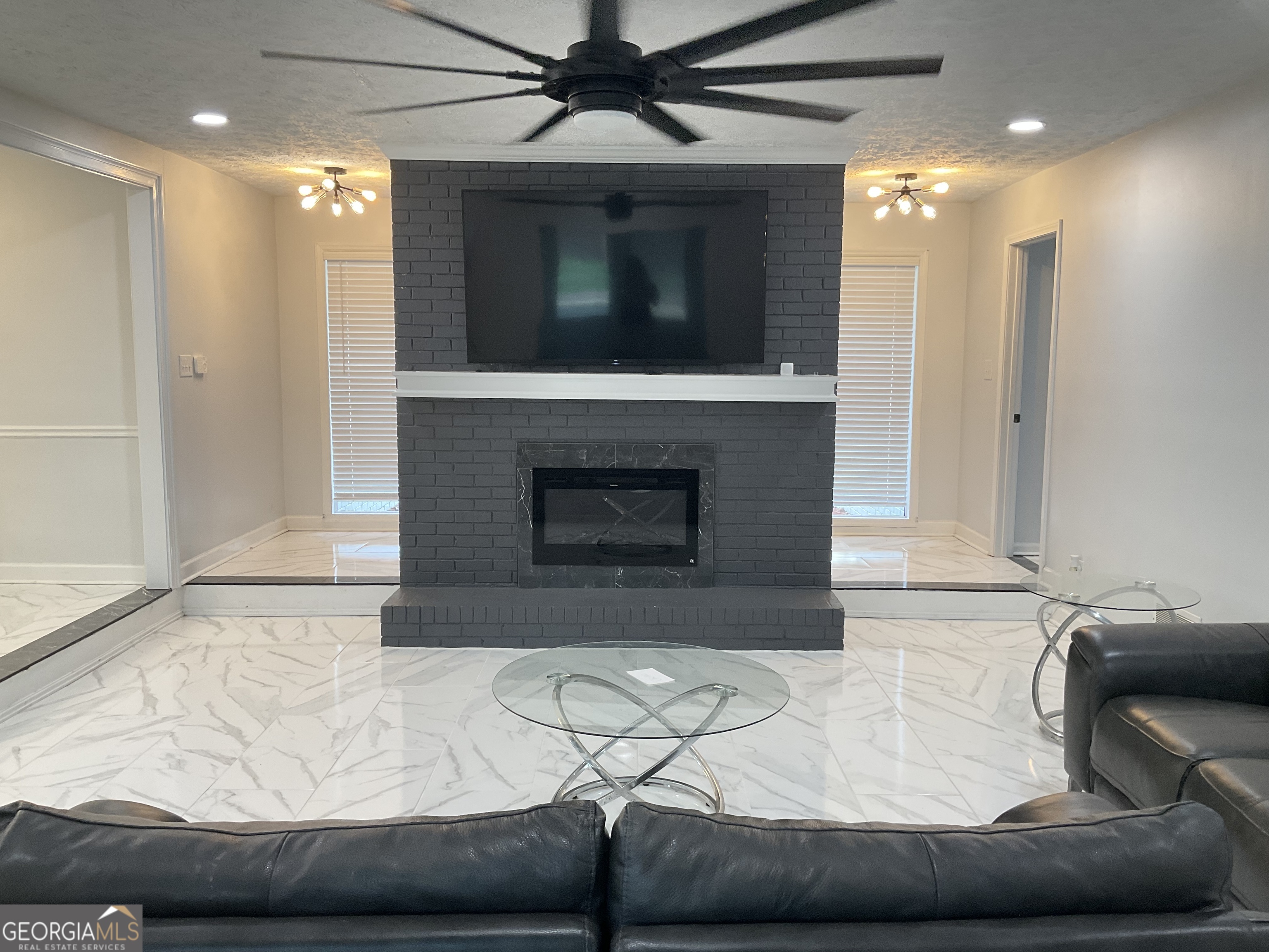 558 Kenwood Road Fayetteville, GA 30214 - Photo 3 of 22