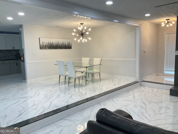 $4,900 | 558 Kenwood Road, Fayetteville, GA 30214