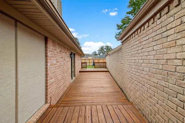 $365,000 | 2207 Briarwest Boulevard, Houston, TX 77077