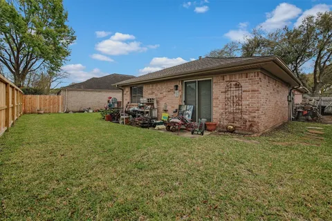 $365,000 | 2207 Briarwest Boulevard, Houston, TX 77077