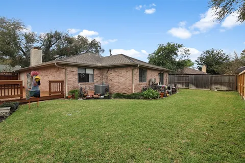 $365,000 | 2207 Briarwest Boulevard, Houston, TX 77077
