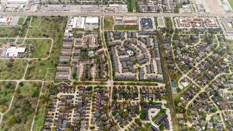 $365,000 | 2207 Briarwest Boulevard, Houston, TX 77077