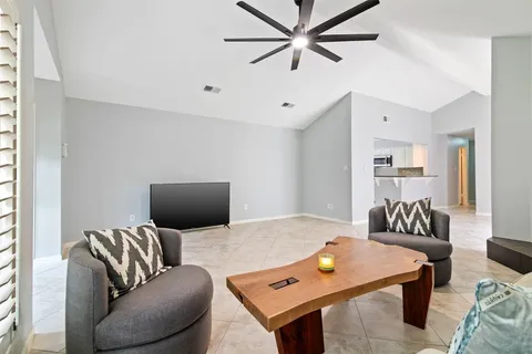 $365,000 | 2207 Briarwest Boulevard, Houston, TX 77077