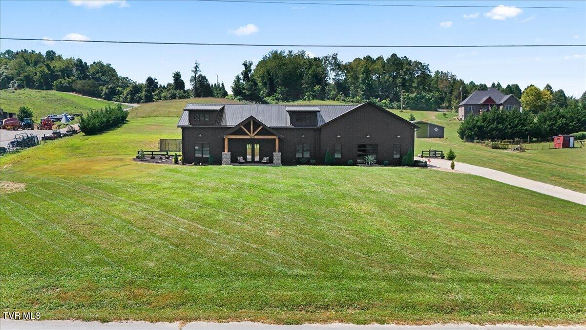 120 Willocks Road Johnson City, TN 37601 - Photo 4 of 81 04-DJI_20260902132836_0024_D