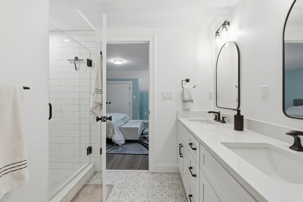 43 Needham Road, Unit 2 Danvers, MA 01923 - Photo 18 of 35