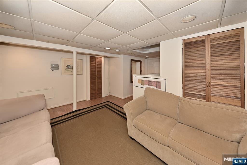 738 Grant Avenue Maywood, NJ 07607 - Photo 28 of 37