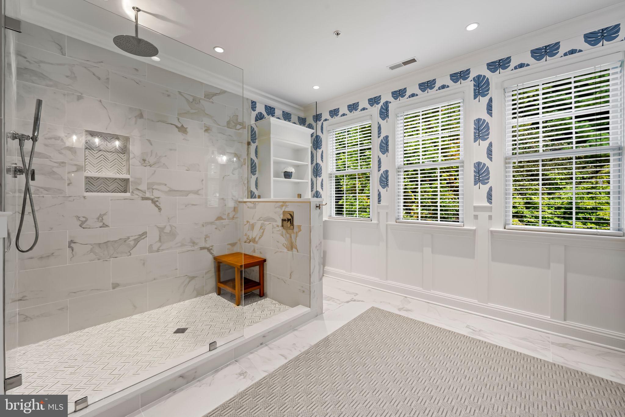 6509 Abbey View Way, Unit 22 Baltimore, MD 21212 - Photo 30 of 54 a bathroom with a bathtub and a shower