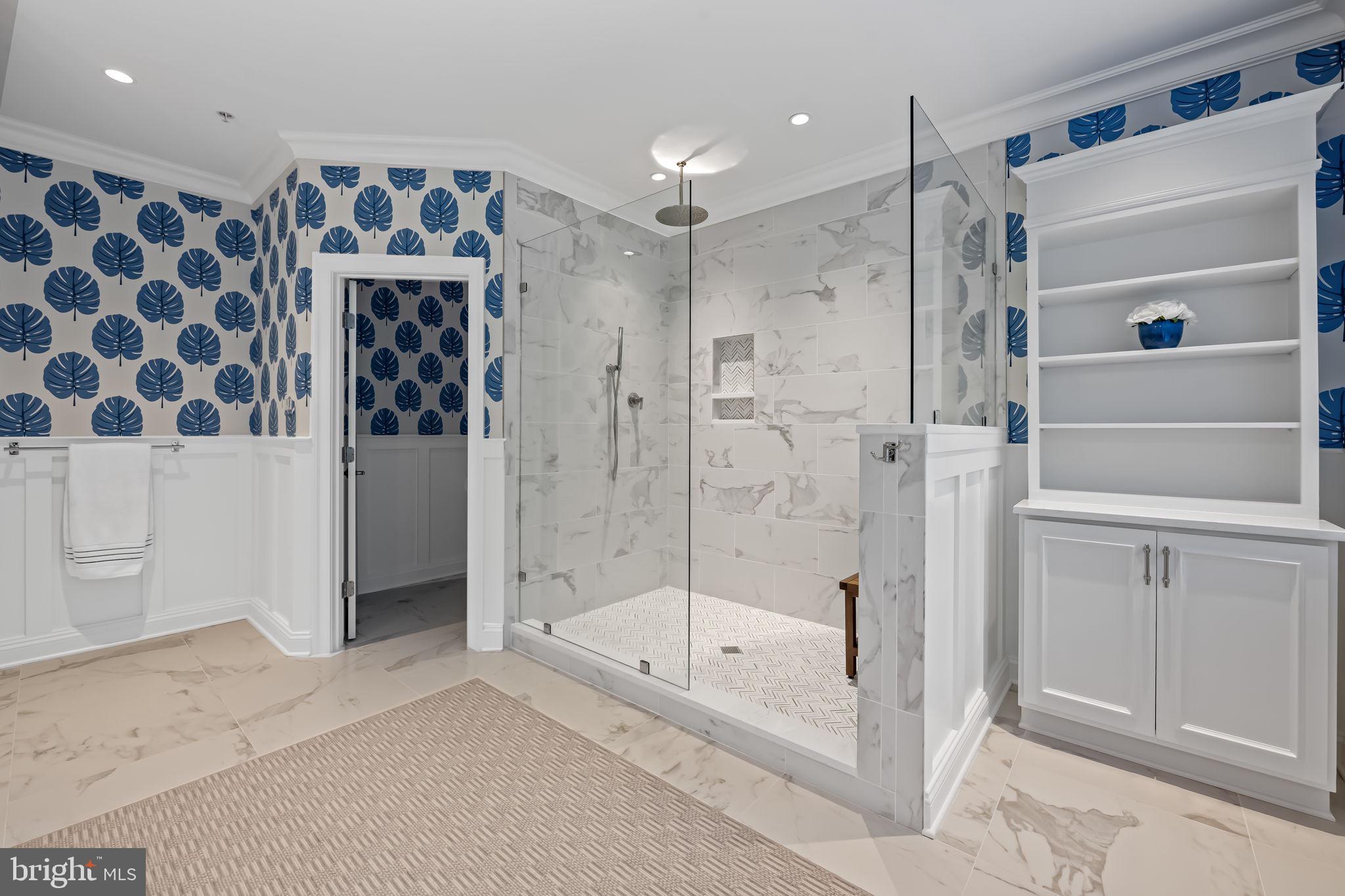 6509 Abbey View Way, Unit 22 Baltimore, MD 21212 - Photo 31 of 54 a bathroom with a bathtub and a shower