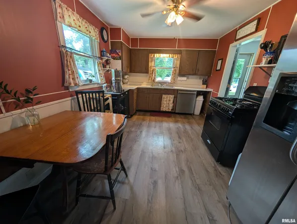 $74,900 | 532 Highway 146, Elizabethtown, IL 62931