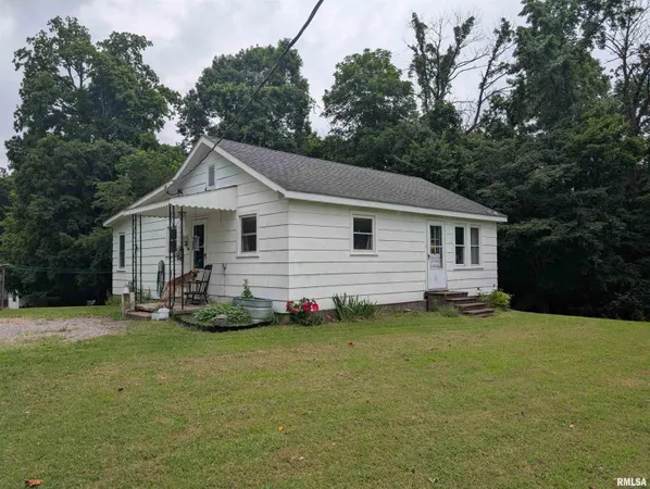 $74,900 | 532 Highway 146, Elizabethtown, IL 62931